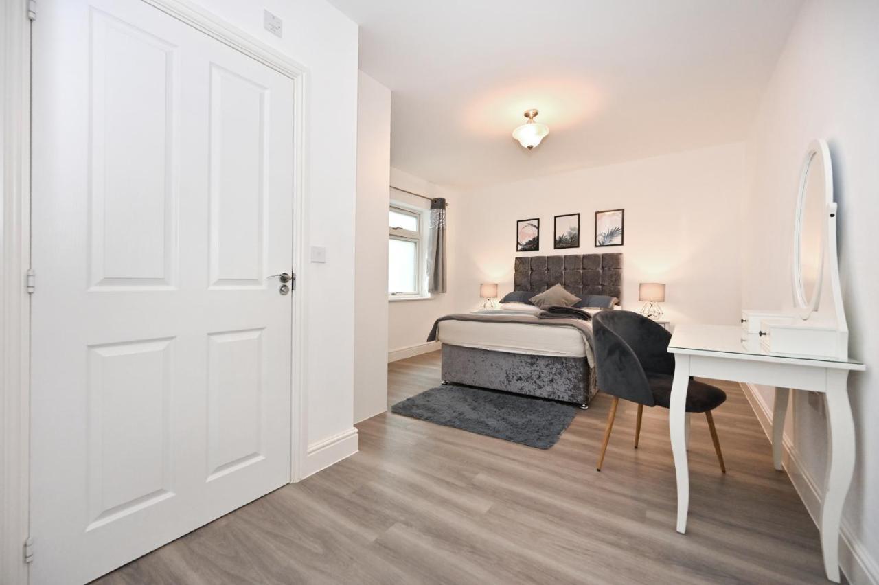 Luxury 2Bedroom - 2Bath - Prime Location - Patio Harrow on the Hill Esterno foto