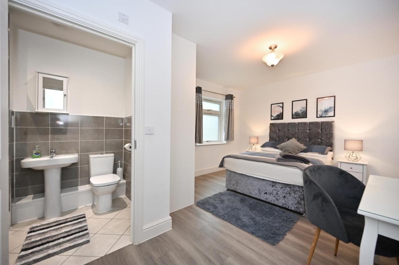 Luxury 2Bedroom - 2Bath - Prime Location - Patio Harrow on the Hill Esterno foto