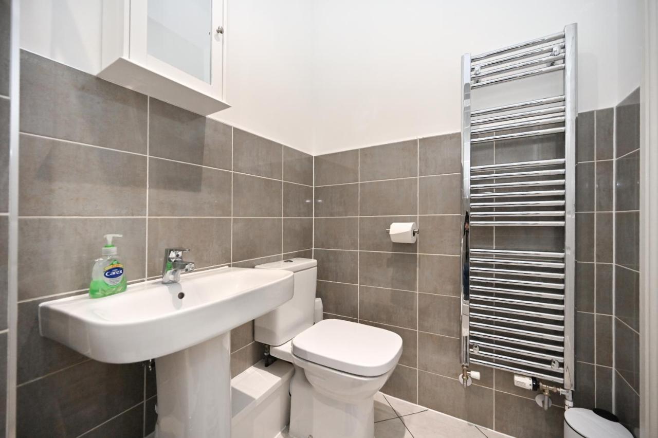 Luxury 2Bedroom - 2Bath - Prime Location - Patio Harrow on the Hill Esterno foto