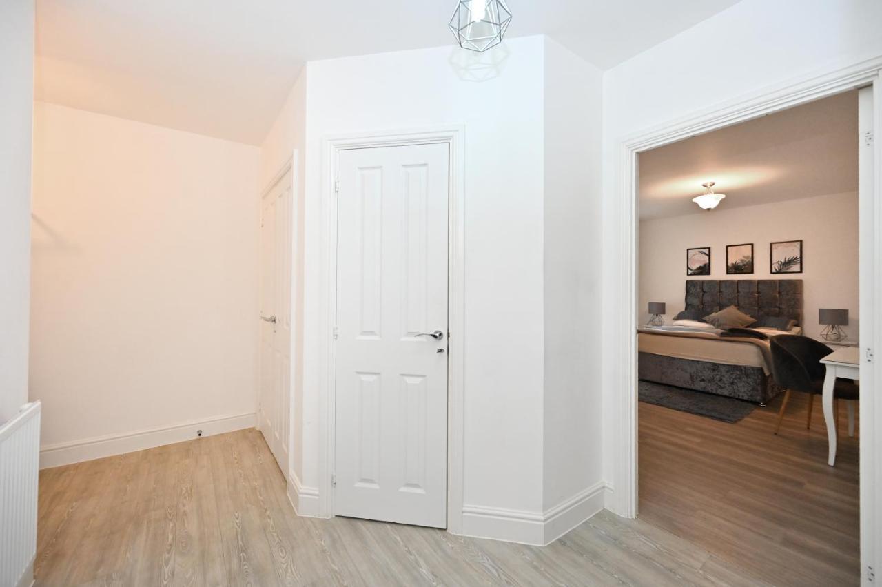 Luxury 2Bedroom - 2Bath - Prime Location - Patio Harrow on the Hill Esterno foto